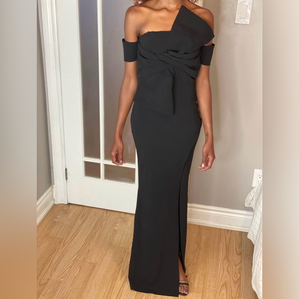 Black maxi dress